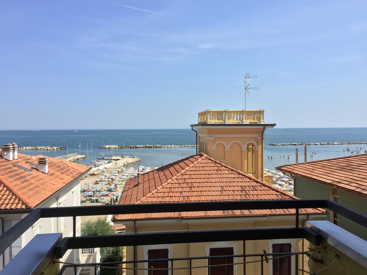 Hotel Mirabel Rimini Exterior photo