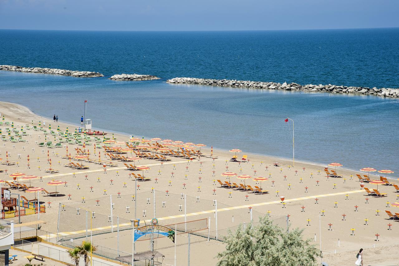 Hotel Mirabel Rimini Exterior photo
